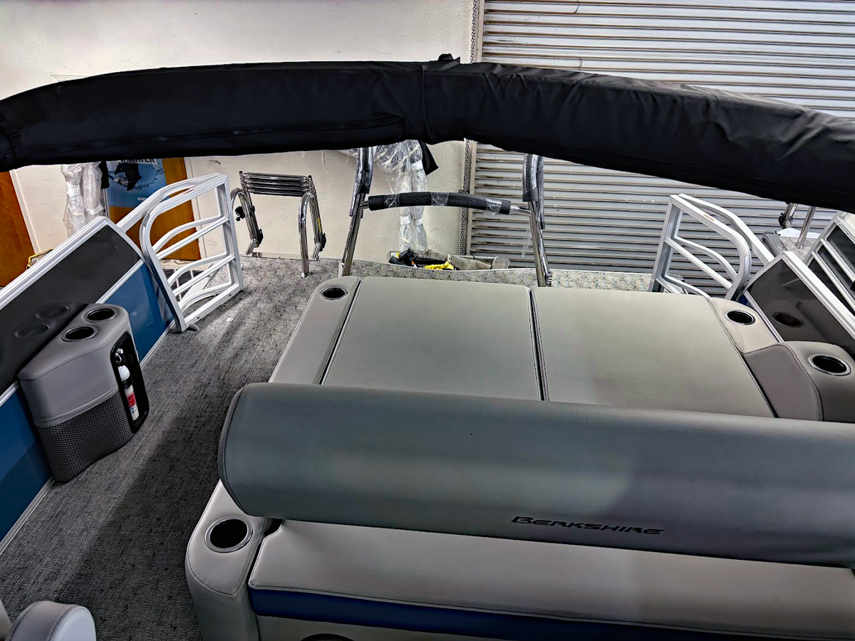 2025 Berkshire LE Series 22 UL 2025 Berkshire LE Series 22 UL