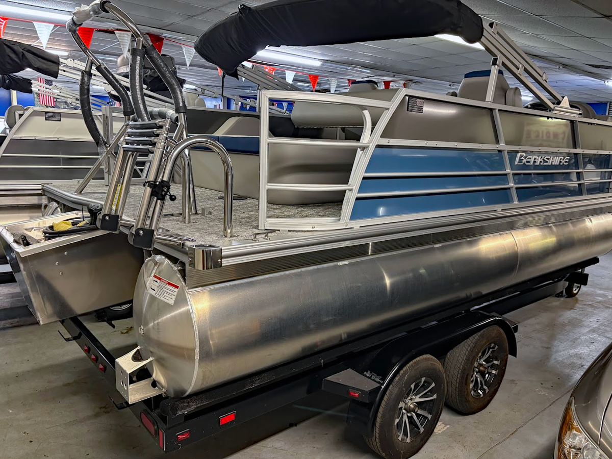 2025 Berkshire LE Series 22 UL 2025 Berkshire LE Series 22 UL